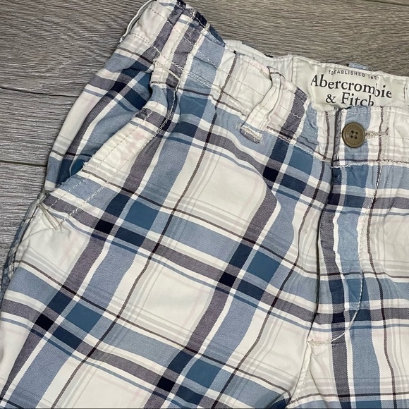Abercrombie & Fitch Men's Shorts Sz 30 Button Fly Drawstring Plaid Blue Pink. - Picture 3 of 7